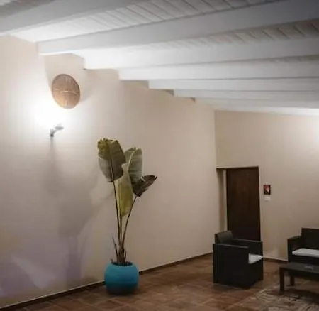 Relais San Giovanni Srls קסטלנטה